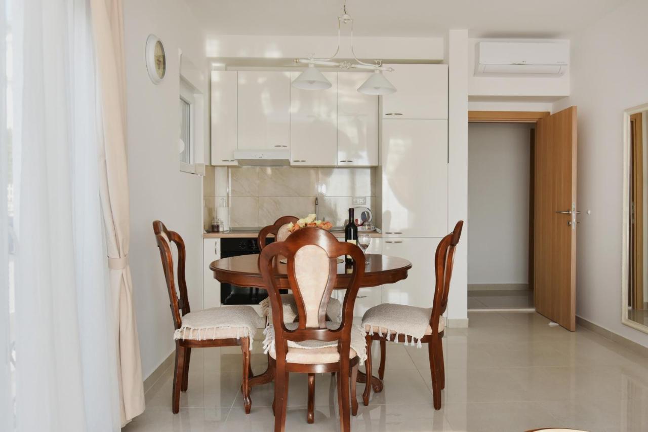 Villa Julia Baošići Exteriör bild