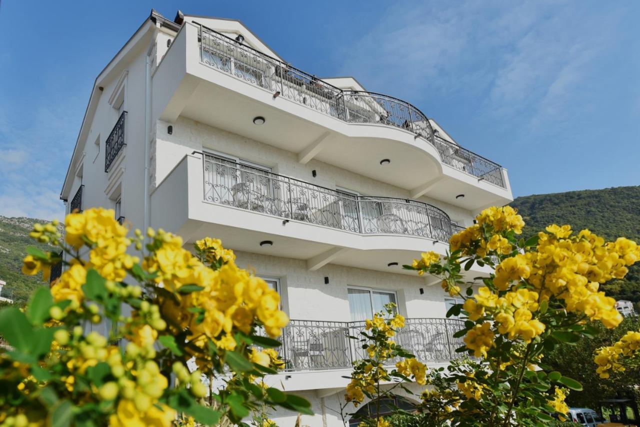 Villa Julia Baošići Exteriör bild